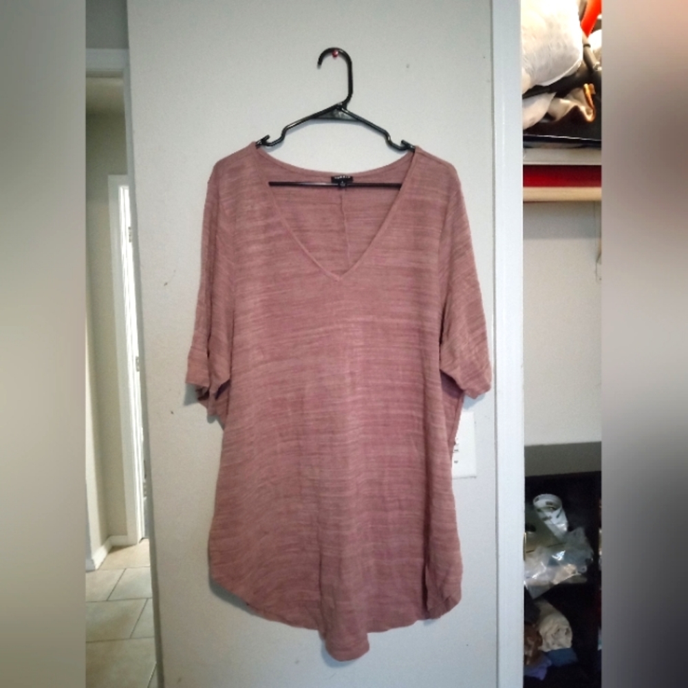 Torrid Pink Tee Size 4X